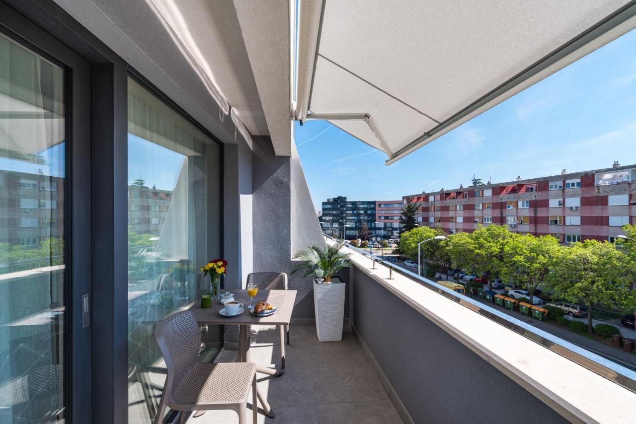 D-Apartment - With Garage And Balcony Zadar Eksteriør billede