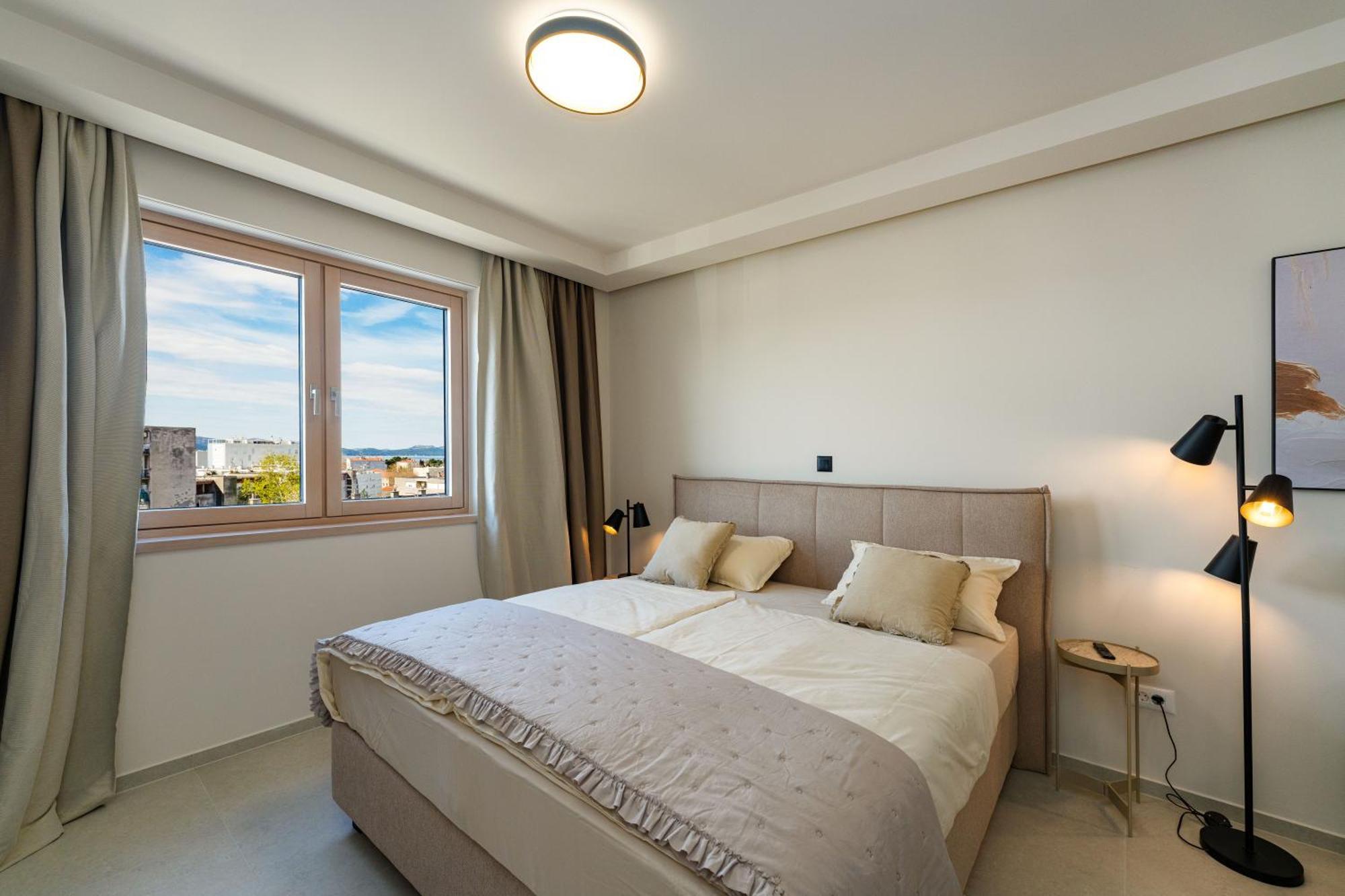 D-Apartment - With Garage And Balcony Zadar Eksteriør billede