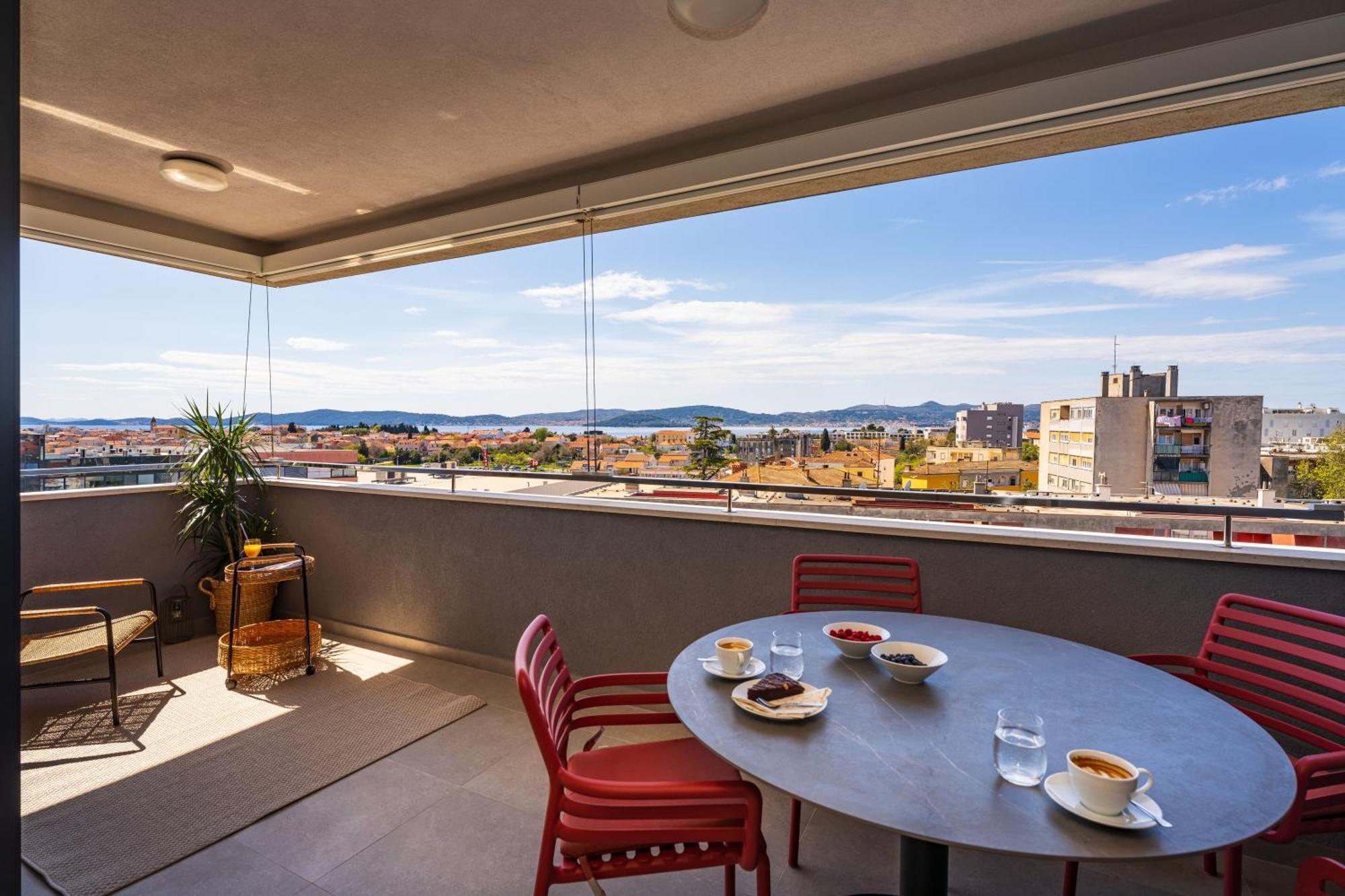 D-Apartment - With Garage And Balcony Zadar Eksteriør billede